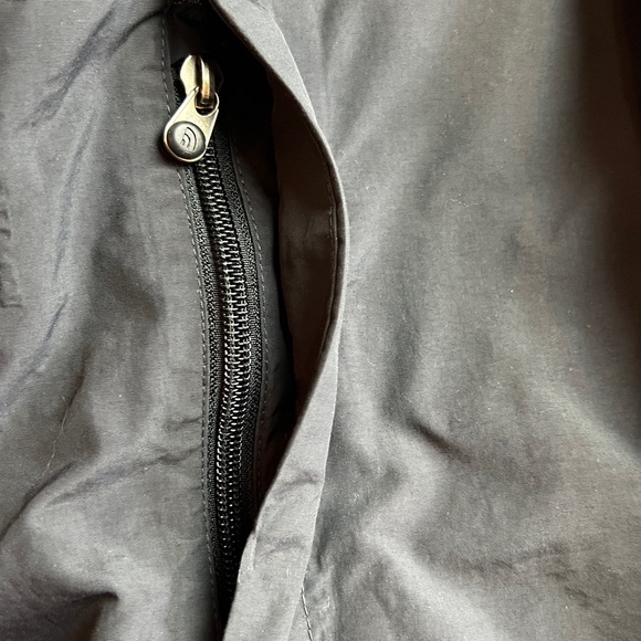 The North Face Women's Antora Hyvent Jacket Black SZ M Wind Rain - Picture 13 of 14